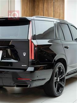 كاديلاك اسكاليد